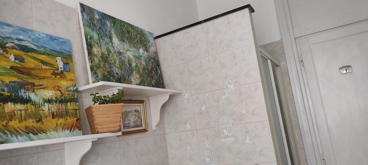 Accoglienza E Comfort Apartman Róma Kültér fotó